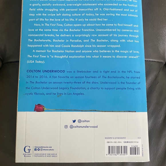 Colton Underwood- Paperback Book - Picture 2 of 2